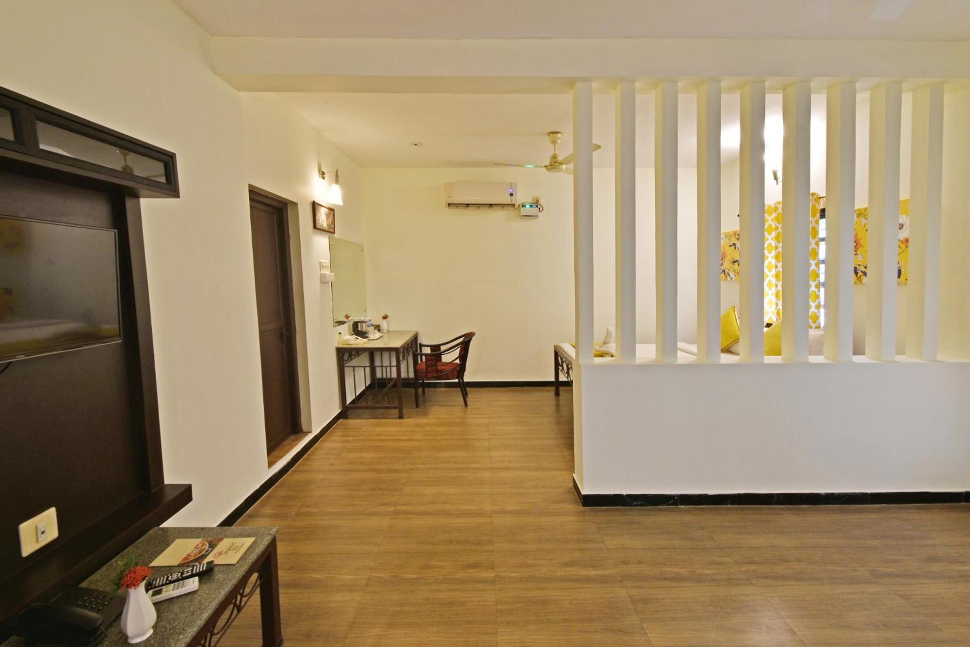 Poppys Olive De' Villa Auroville Exterior photo